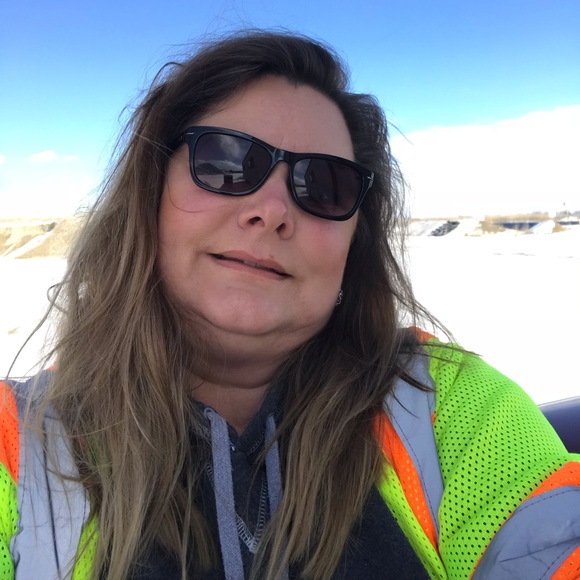 Meet your Posher, Rhonda - Picture 8 of 16